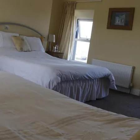 The Seaview Tavern מלון