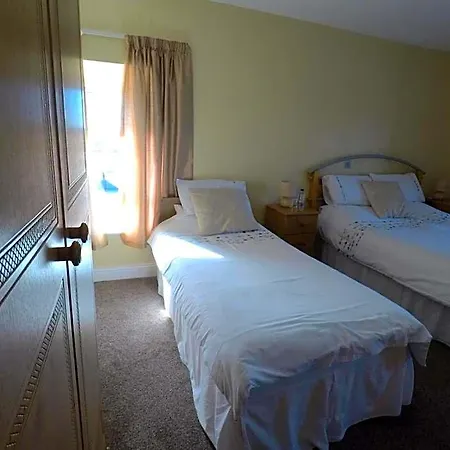 The Seaview Tavern Hotel 3*