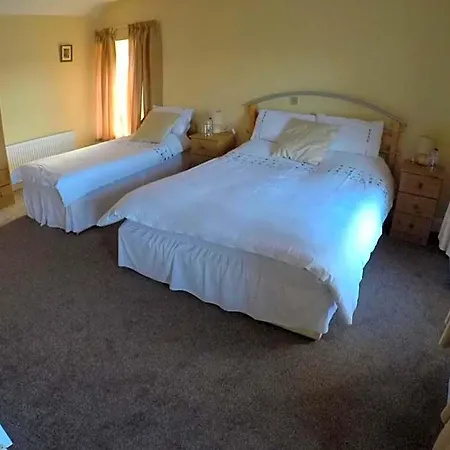 The Seaview Tavern 3* Ballygorman