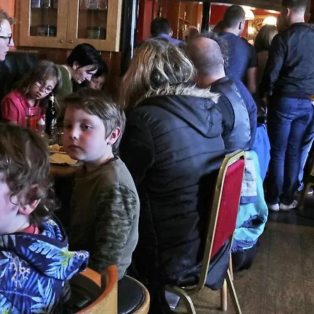 מלון The Seaview Tavern 3*